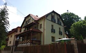 Villa Atriolum